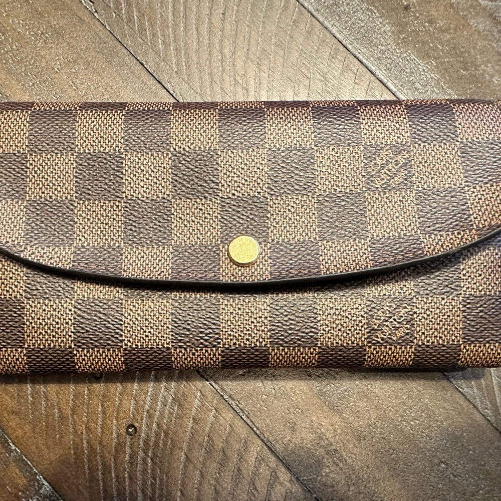 Louis Vuitton Emilie Wallet.